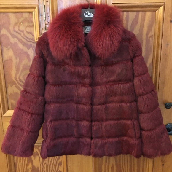 P&T Jackets & Blazers - Gorgeous Real fur jacket by P&T size 42 NWT